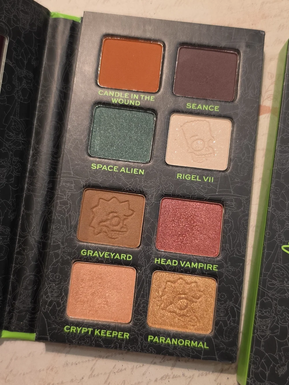 The Simpsons x Revolution Treehouse of Horror Eyeshadow Palette - Black